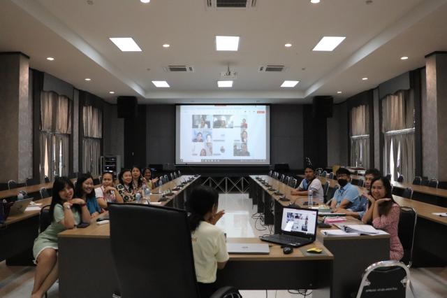 4. กิจกรรมการประชุมหน่วยจัดการและพี่เลี้ยงวิชาการ เพื่อสรุปผลเและถอดบทเรียนเวทีชี้แจงข้อเสนอโครงการ ในวันที่ 20 มีนาคม 2567 ณ ห้องประชุม KPRU HOME สำนักบริการวิชาการและจัดหารายได้ มหาวิทยาลัยราชภัฏกำแพงเพชร